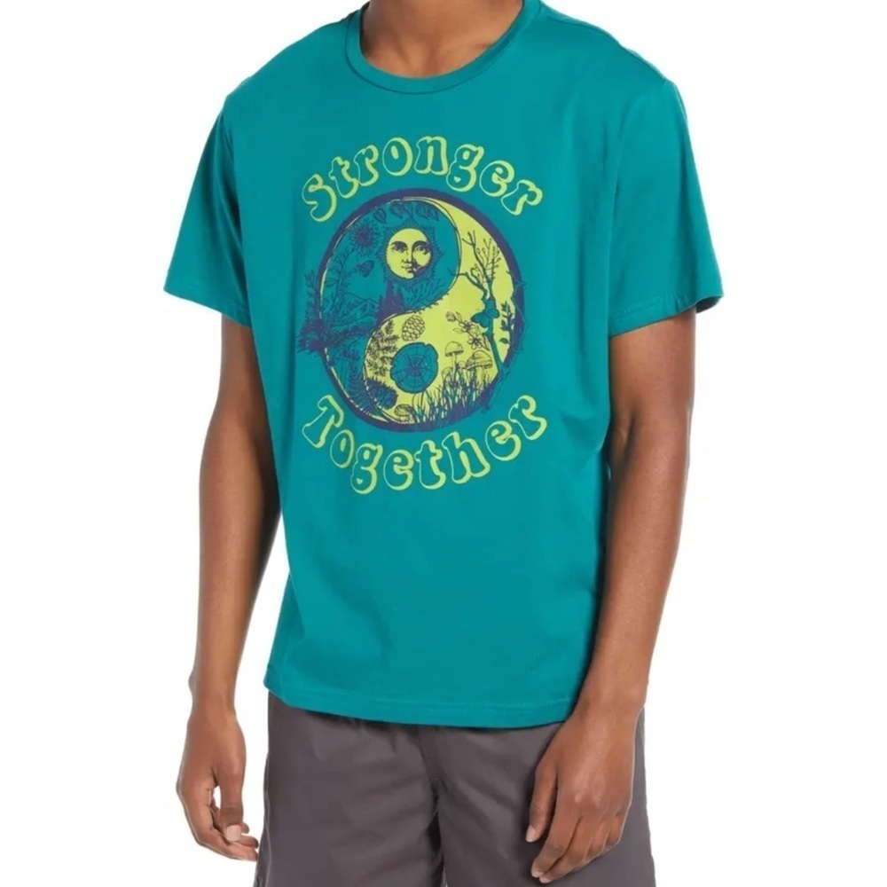 BP. Men's Graphic Tee “Stronger Together”, Medium, NWT